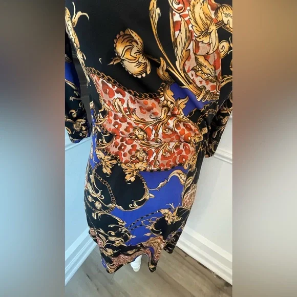 Forever 21 Baroque Womens Printed Dress Size S - Picture 2 of 3